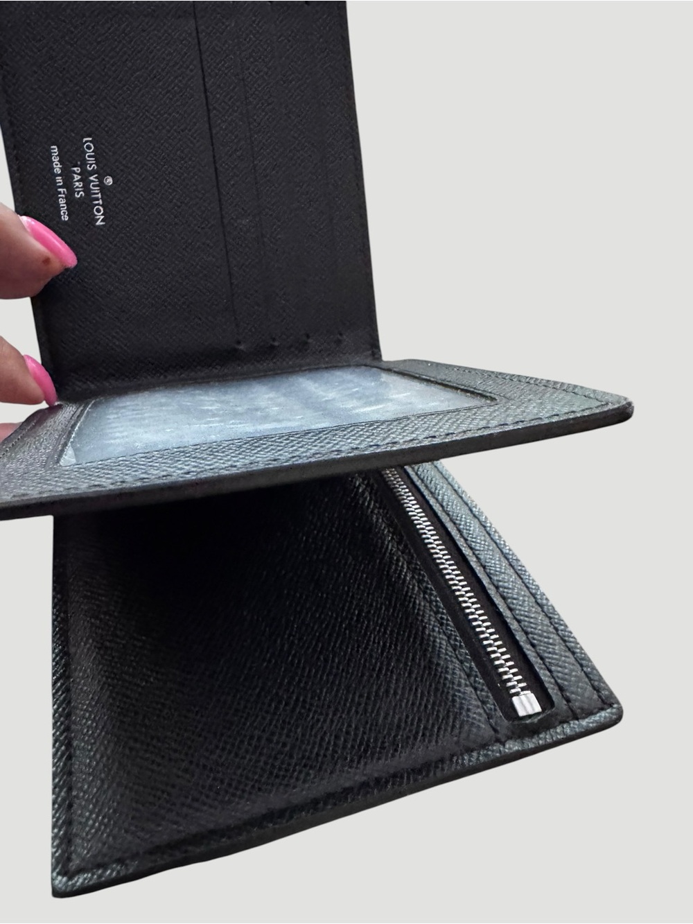 Louis Vuitton Black Taiga Amerigo Leather Wallet and key Holder Set In Box - Picture 12 of 16